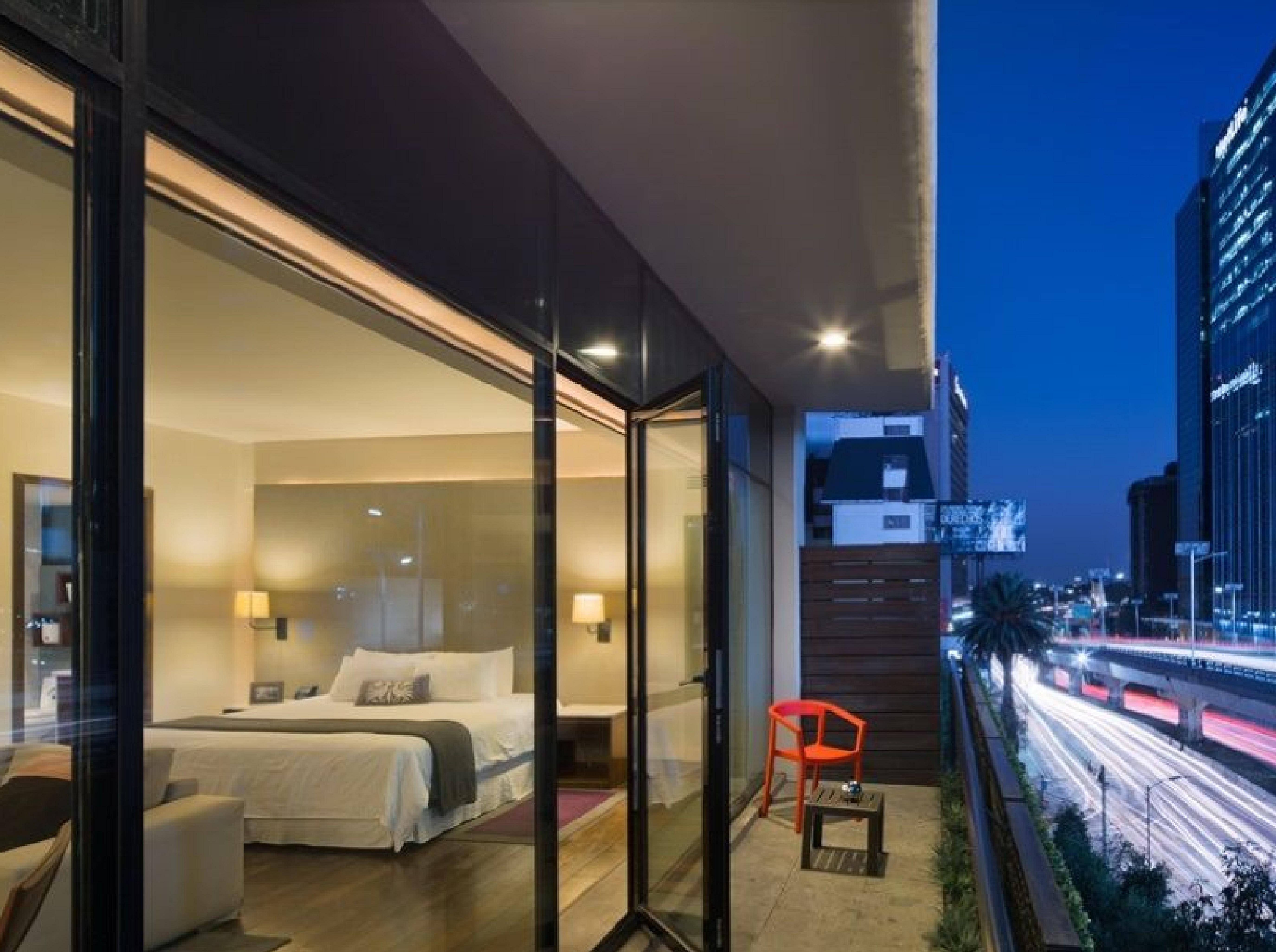 Las Suites Campos Eliseos Мехико Экстерьер фото