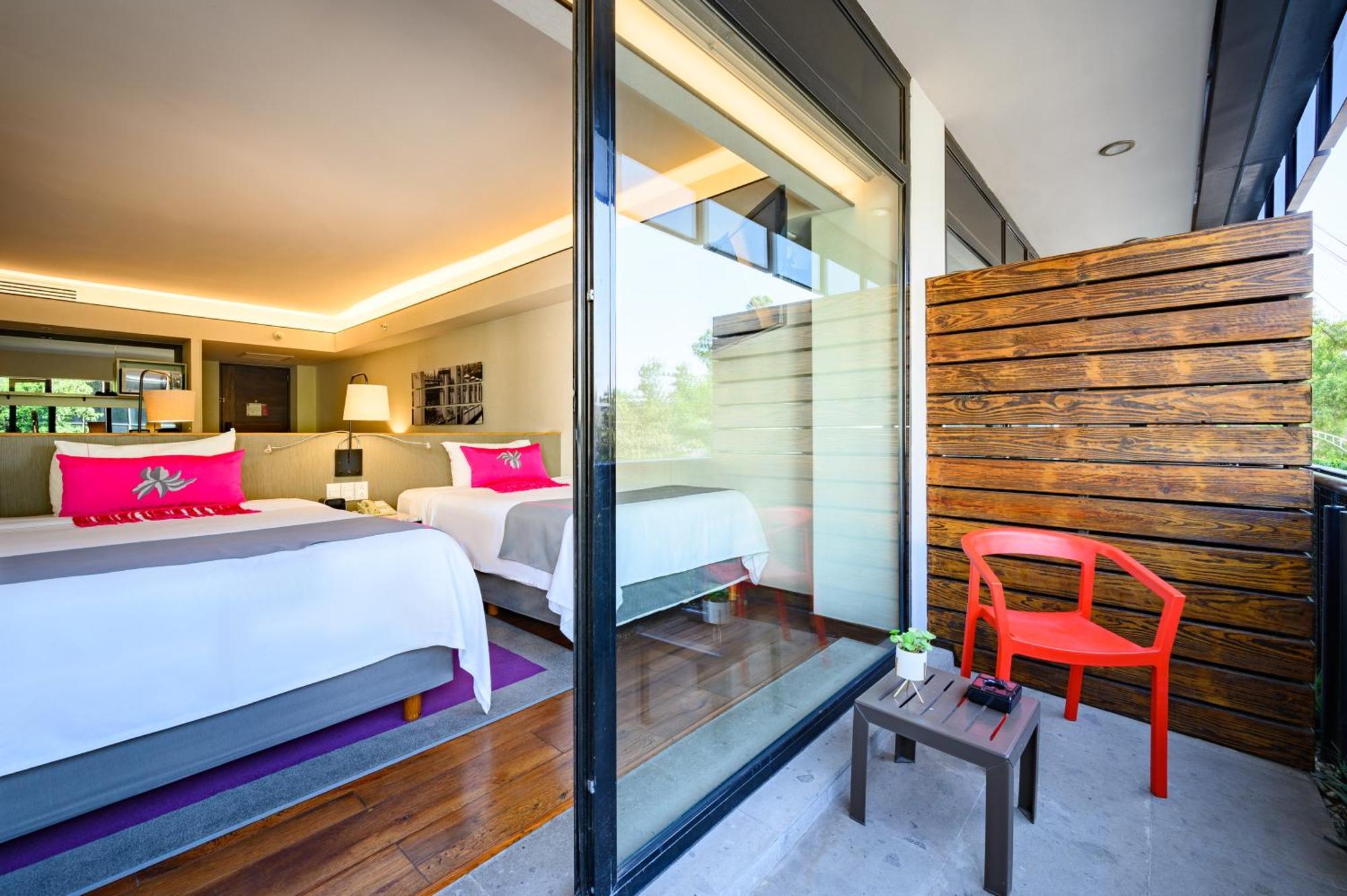 Las Suites Campos Eliseos Мехико Экстерьер фото