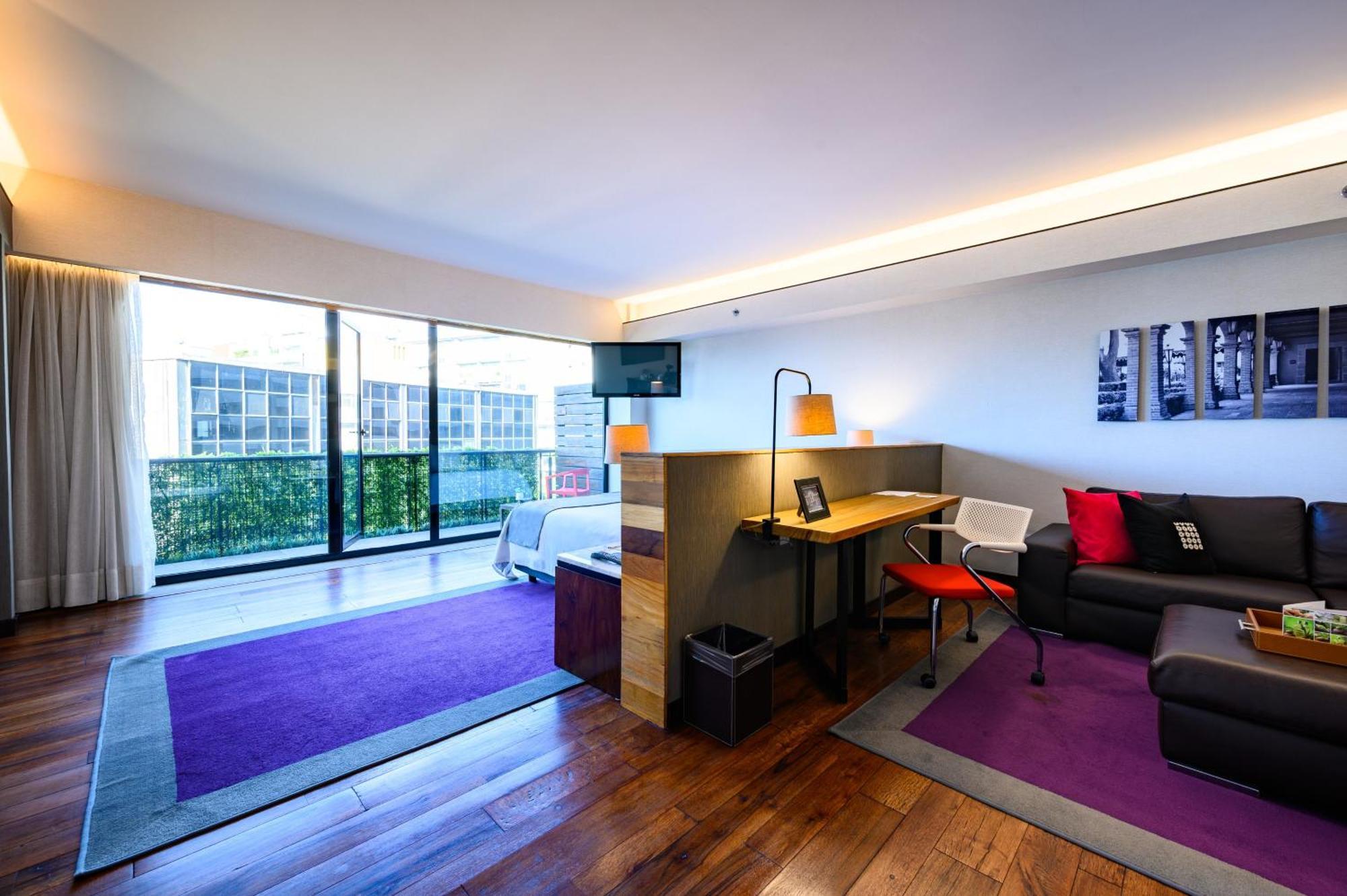 Las Suites Campos Eliseos Мехико Экстерьер фото