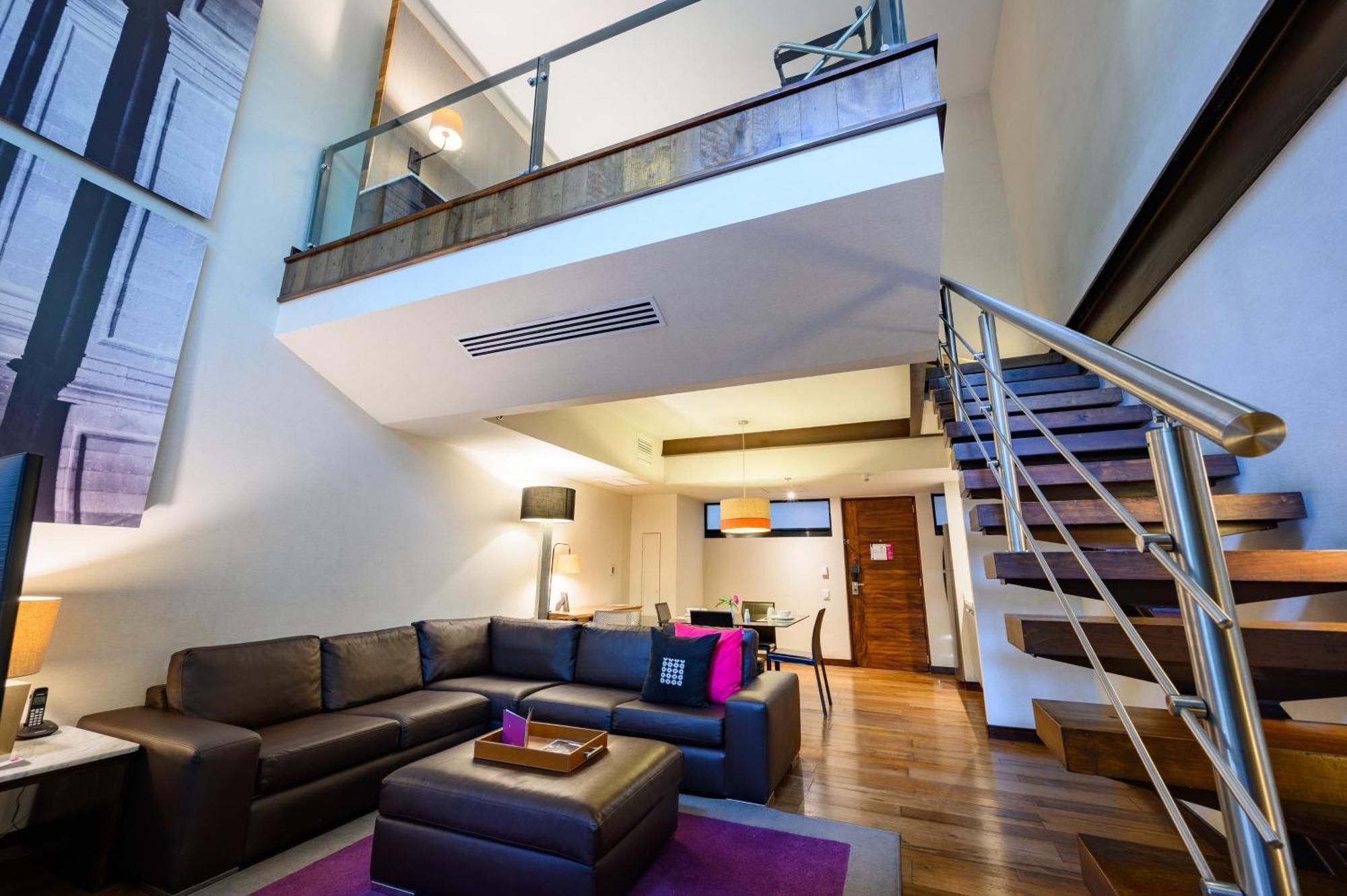 Las Suites Campos Eliseos Мехико Экстерьер фото
